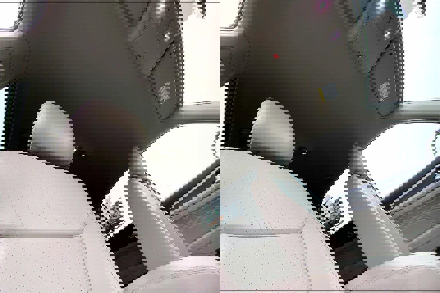 Used 2023 Volkswagen Atlas SE w/ Black Wheel Package image 13