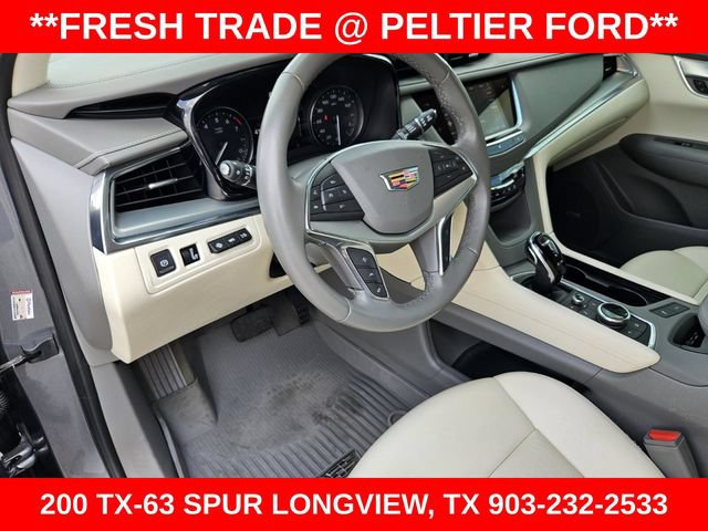 Used 2021 Cadillac XT5 Premium Luxury FWD image 16