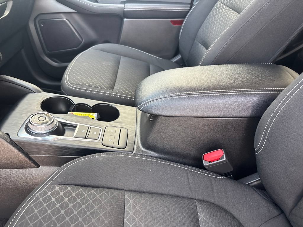 Certified 2024 Ford Escape Active AWD/4WD image 21