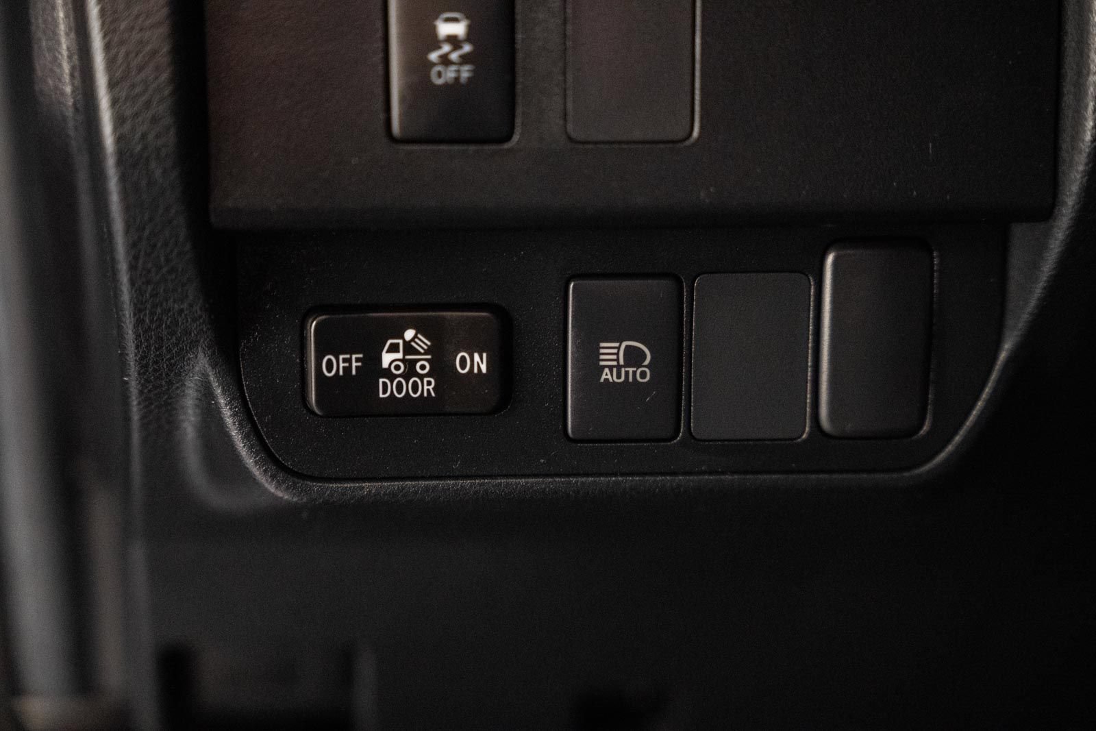 Used 2022 Toyota Tacoma SR5 AWD/4WD image 47