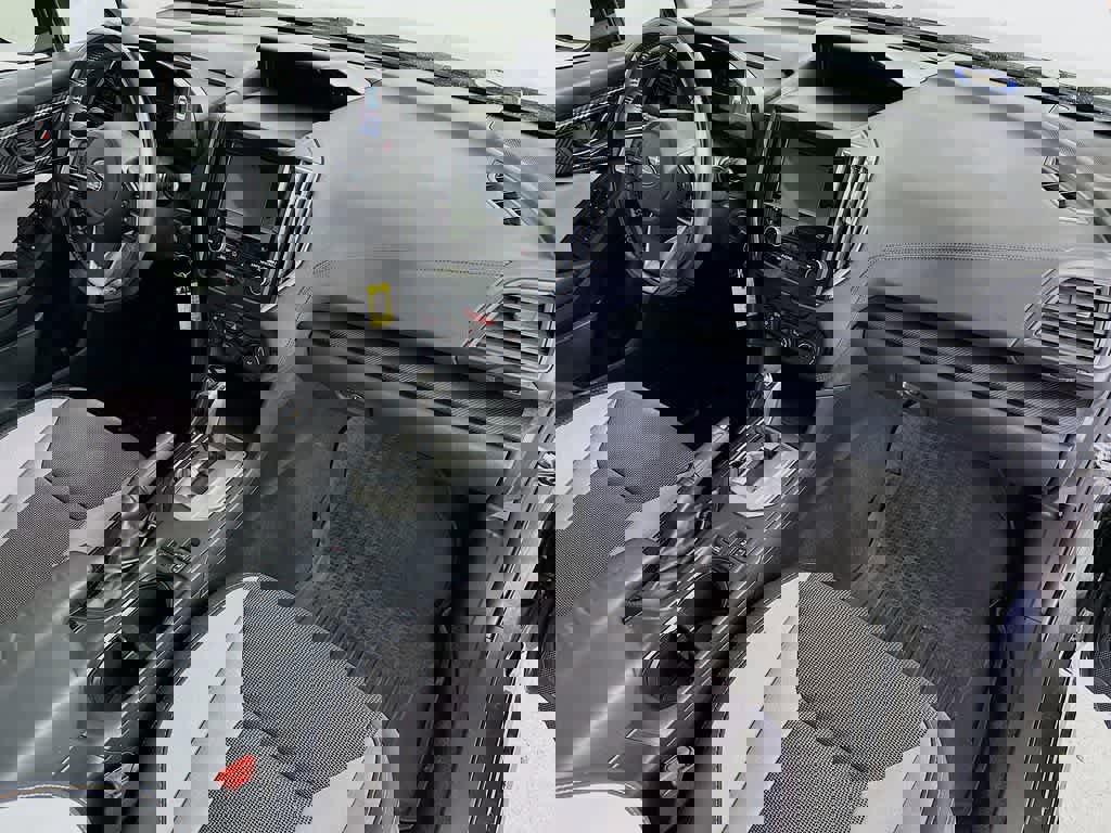 Used 2019 Subaru Crosstrek 2.0i Premium image 32