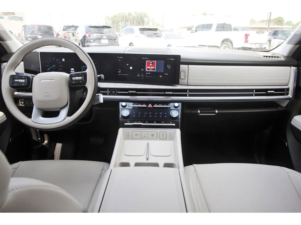 Used 2025 Hyundai Santa Fe Calligraphy image 12