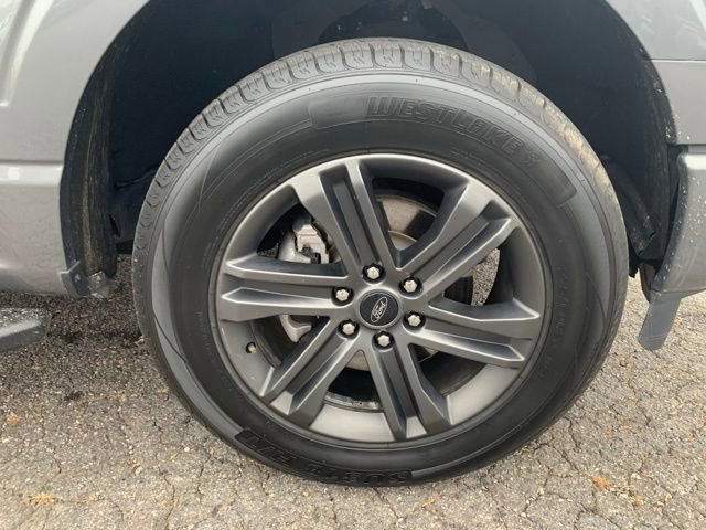 Certified 2022 Ford F150 XLT w/ Equipment Group 302A High image 32