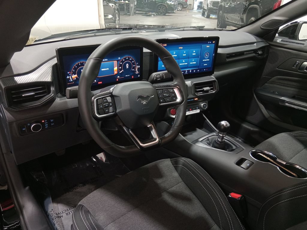 Certified 2025 Ford Mustang GT RWD image 13