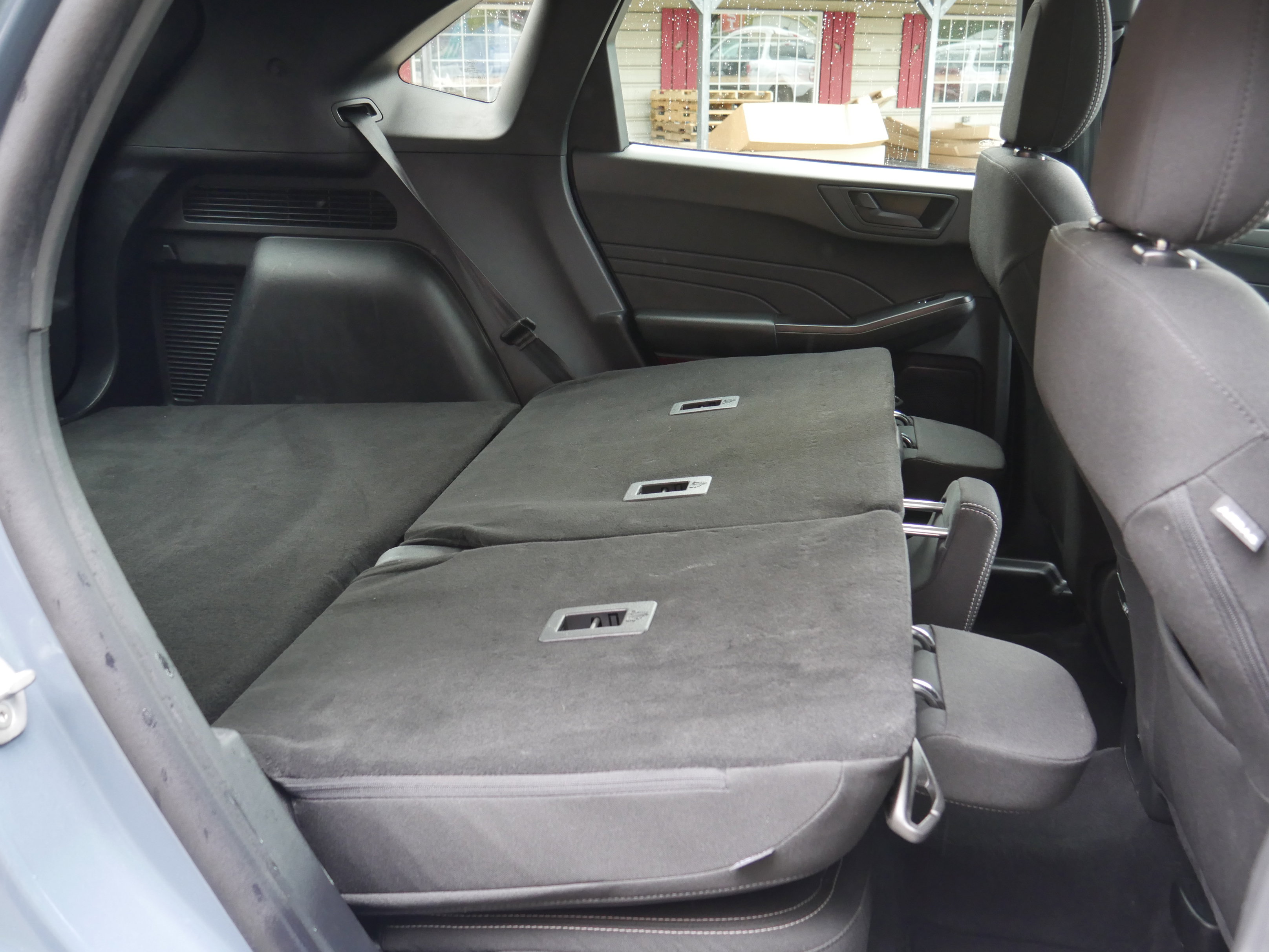 Certified 2025 Ford Escape Active AWD/4WD image 29