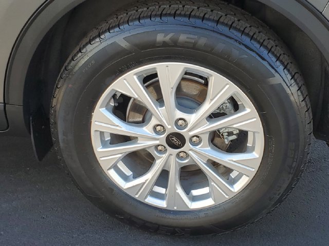 Certified 2025 Ford Escape Active FWD image 6