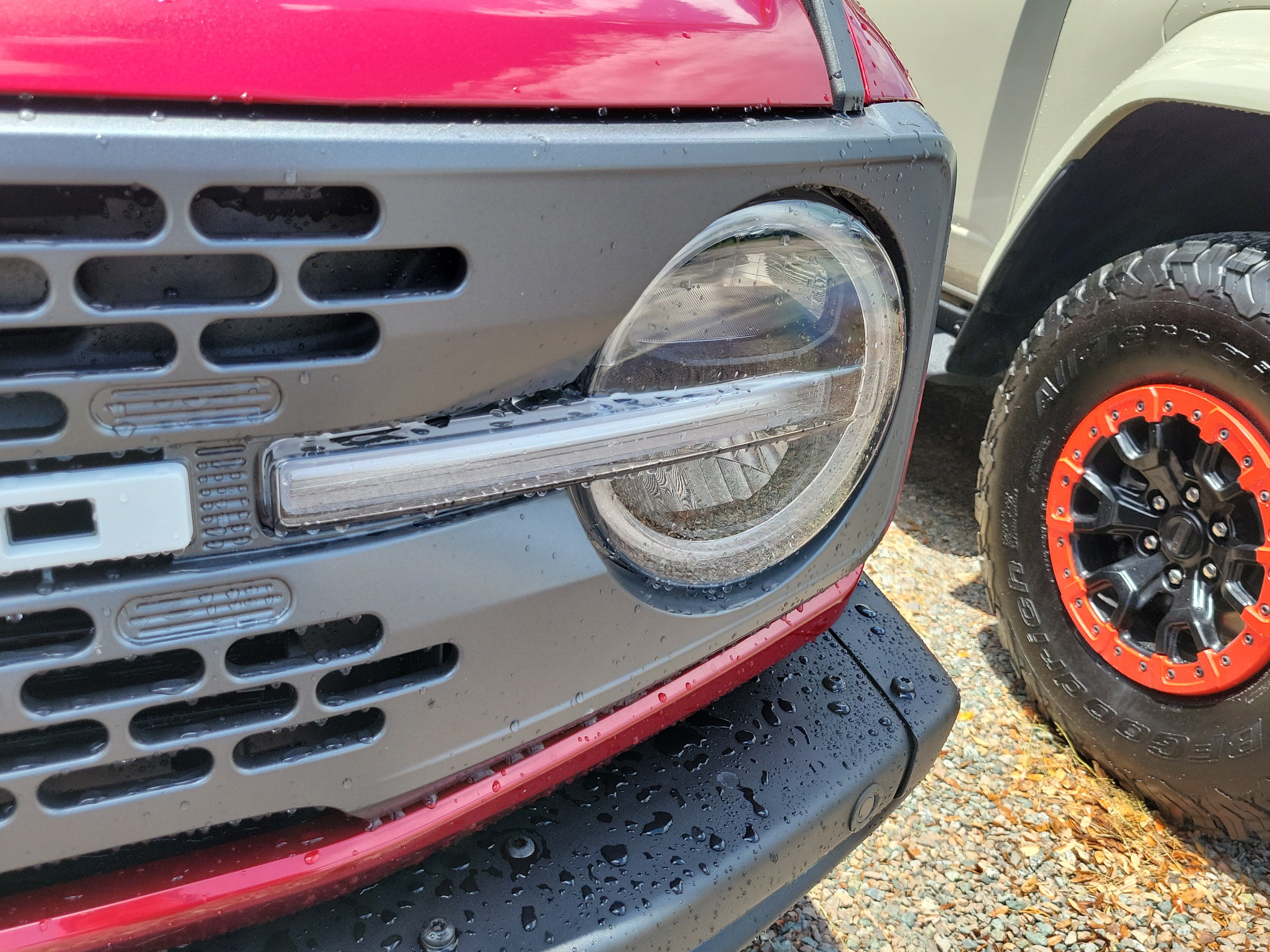 Certified 2025 Ford Bronco Badlands AWD/4WD image 4