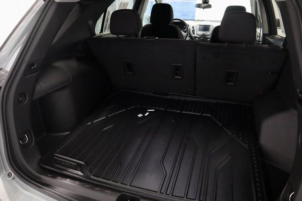 Used 2024 Chevrolet Equinox LT w/ LPO, Floor Liner Package image 13