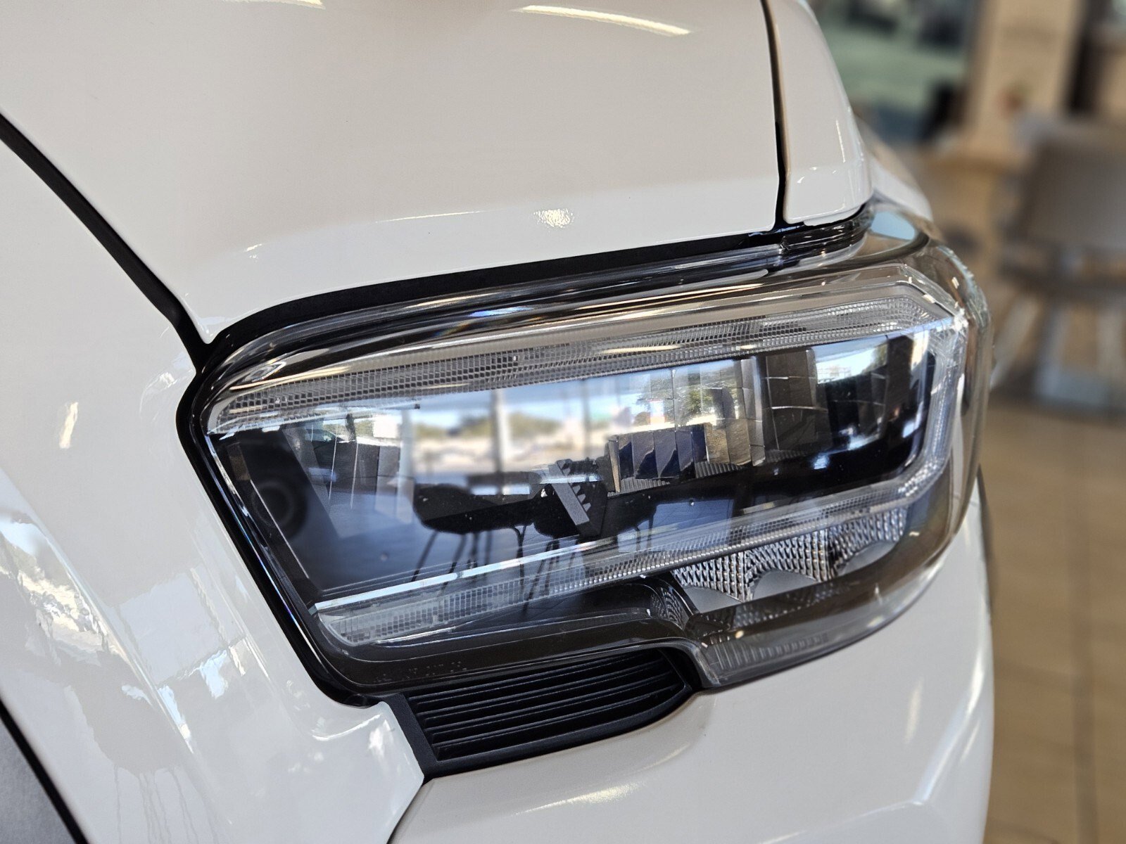 Used 2021 Toyota Tacoma TRD Off-Road w/ Technology Package image 10