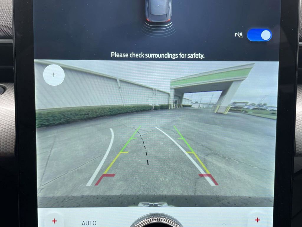 Certified 2021 Ford Mustang Mach-E Select w/ Comfort/Appearance Package image 19