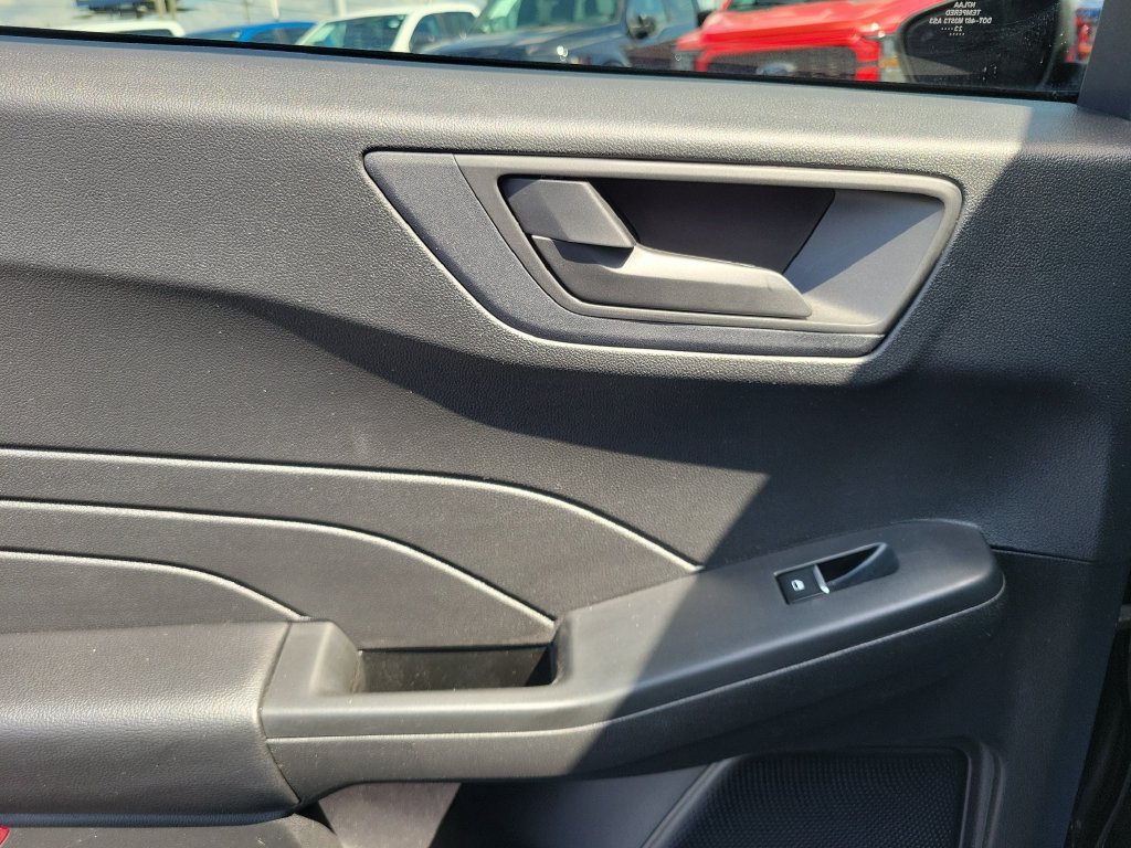 Certified 2023 Ford Escape Active AWD/4WD image 16