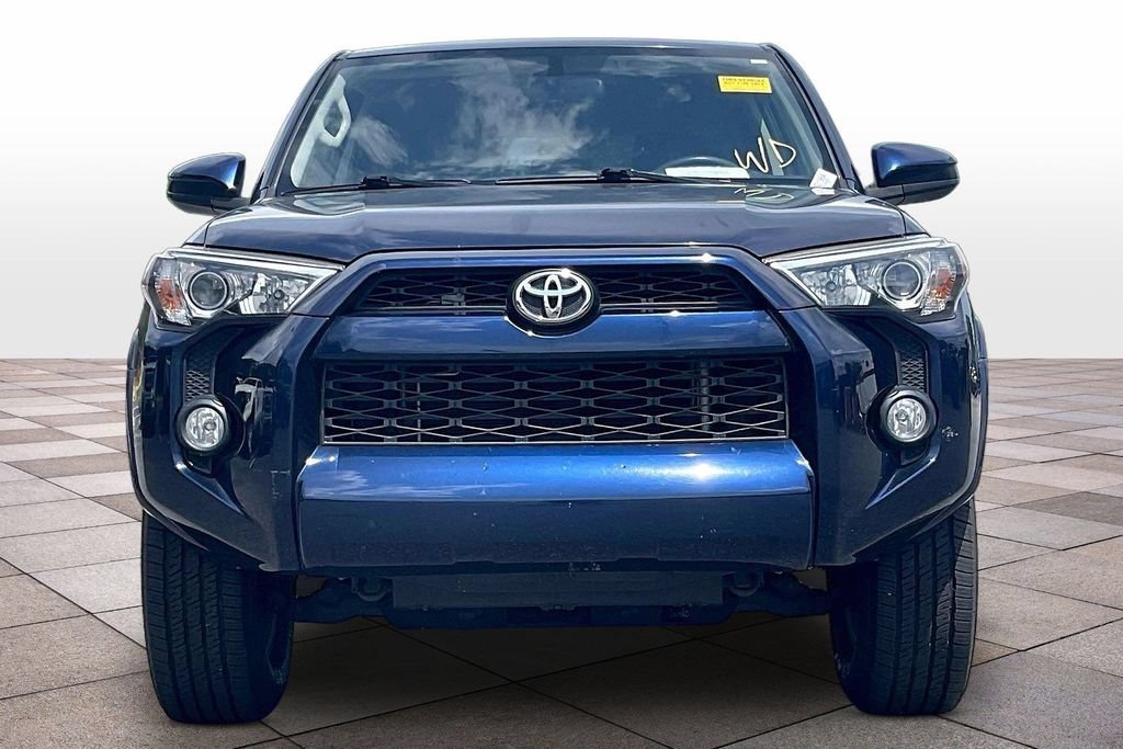 Used 2018 Toyota 4Runner SR5 w/ Wilderness Package AWD/4WD image 3