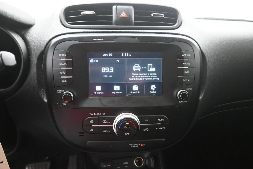 Used 2018 Kia Soul + FWD image 4