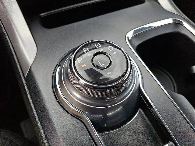 Certified 2020 Ford Fusion SE FWD image 14