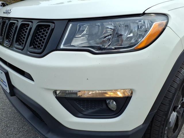 Used 2019 Jeep Compass Latitude w/ Popular Equipment Group AWD/4WD image 4