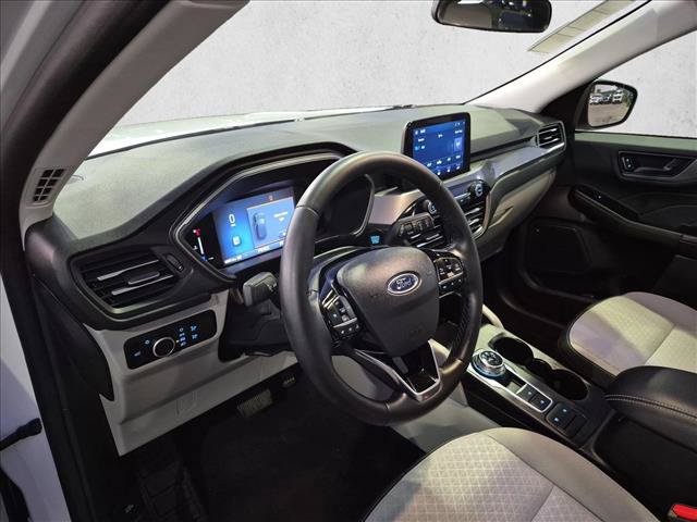 Certified 2025 Ford Escape Active w/ Cold Weather Package AWD/4WD image 10
