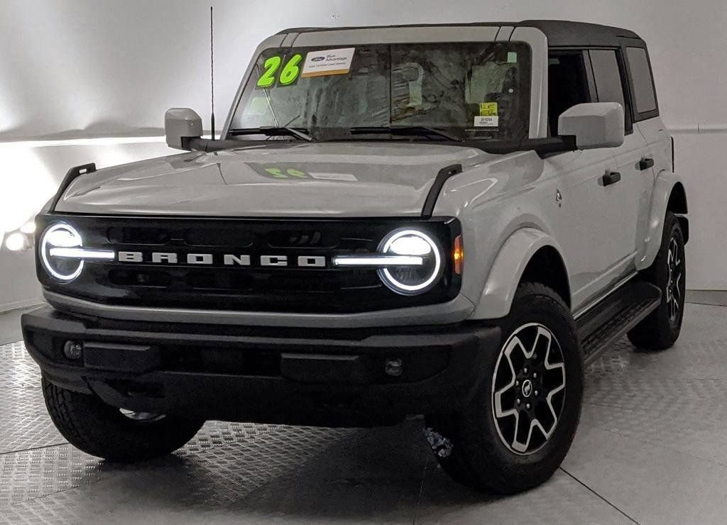 Certified 2026 Ford Bronco Outer Banks AWD/4WD image 6