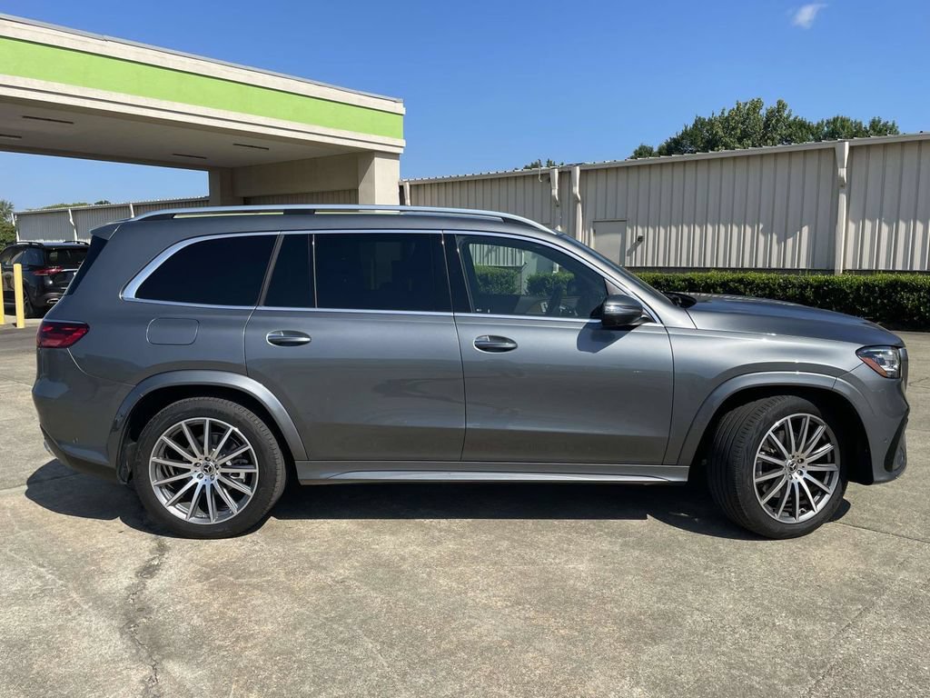 Used 2025 Mercedes-Benz GLS 450 4MATIC video 2