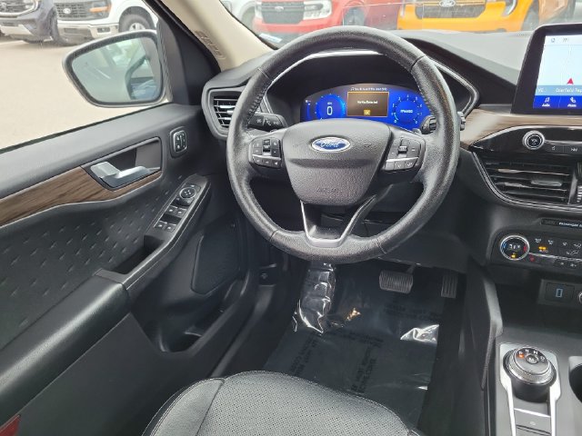 Certified 2020 Ford Escape Titanium AWD/4WD image 15