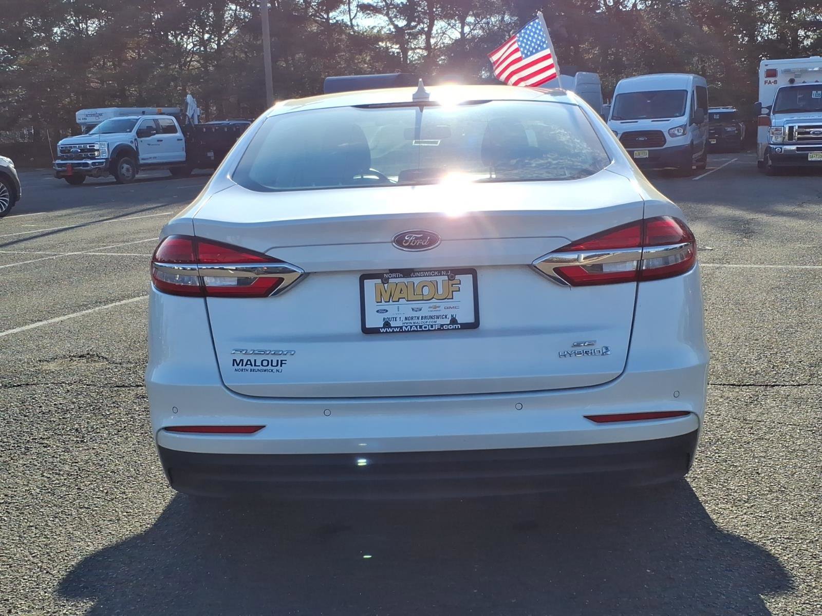 Certified 2019 Ford Fusion SE image 6