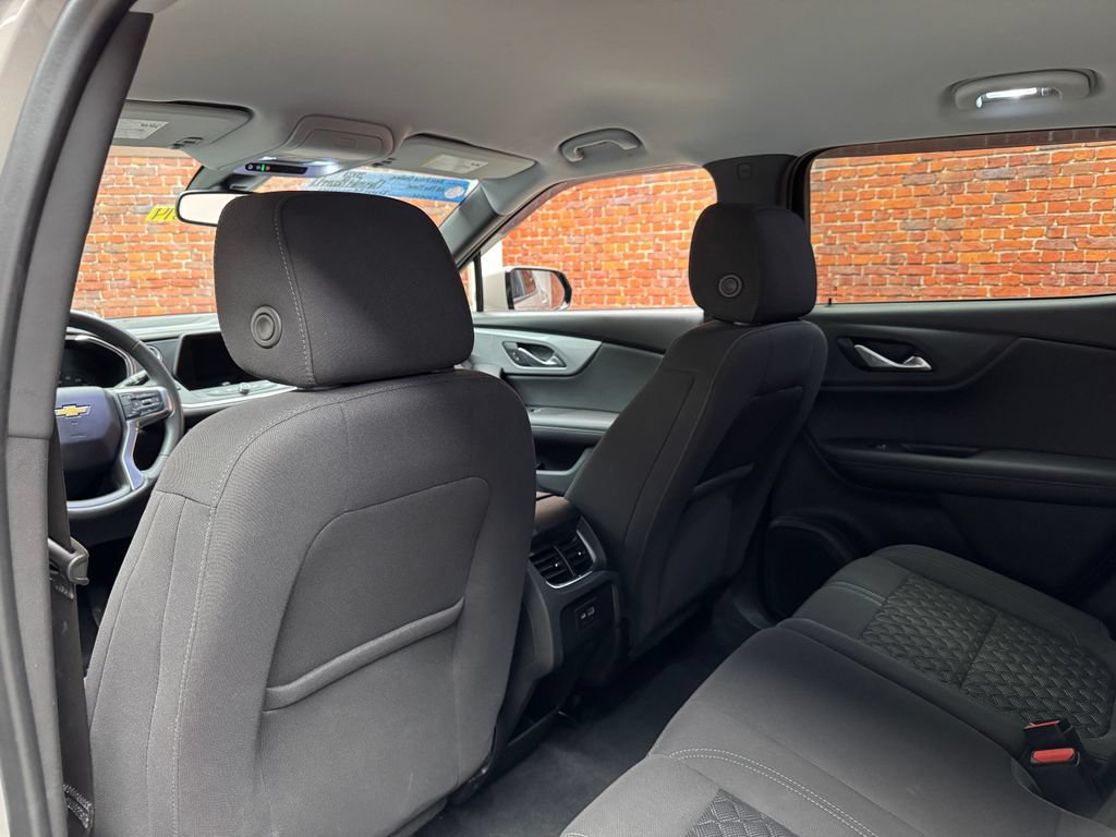 Used 2021 Chevrolet Blazer LT AWD/4WD image 24