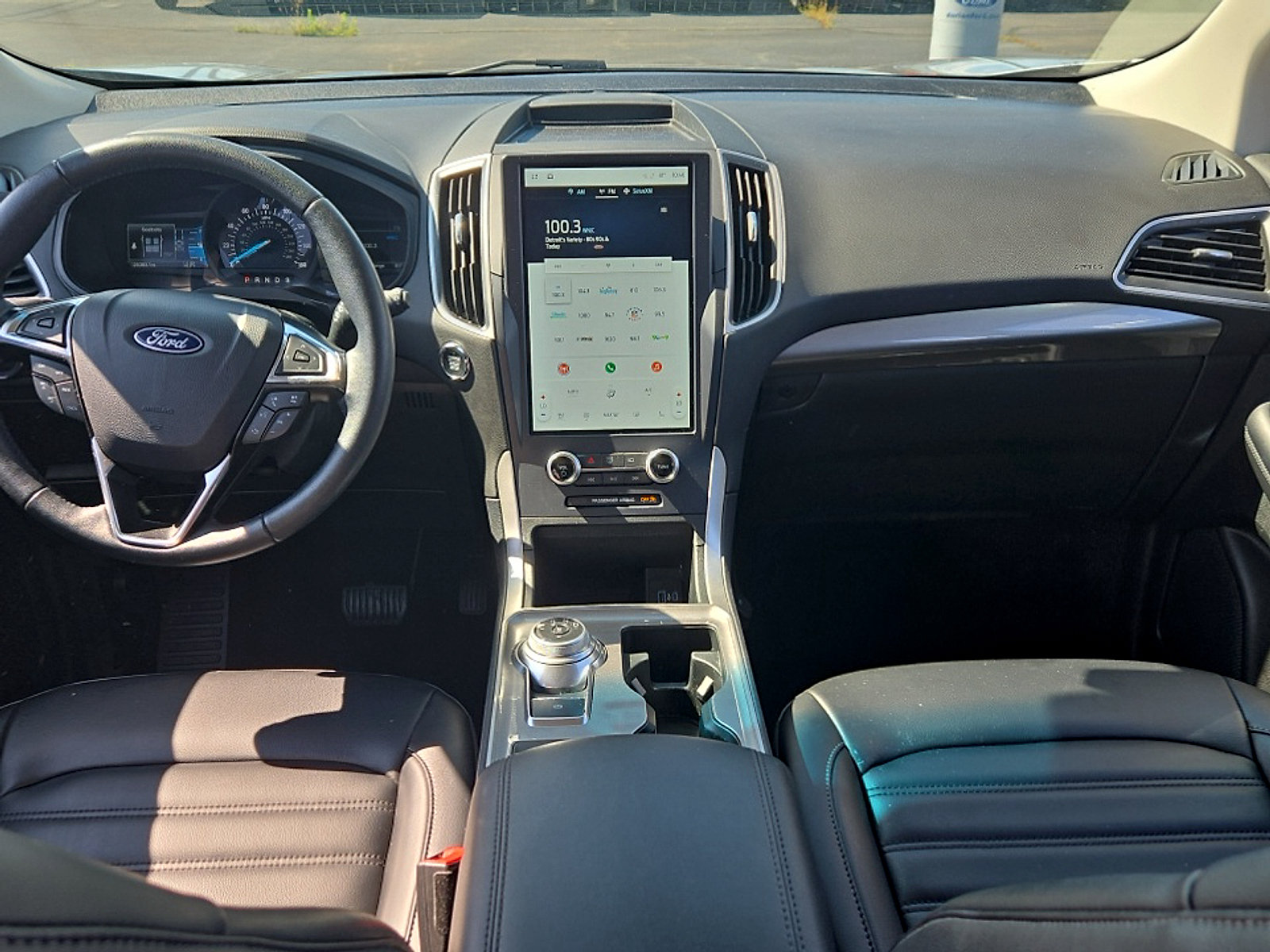 Certified 2023 Ford Edge SEL w/ Convenience Package AWD/4WD image 9