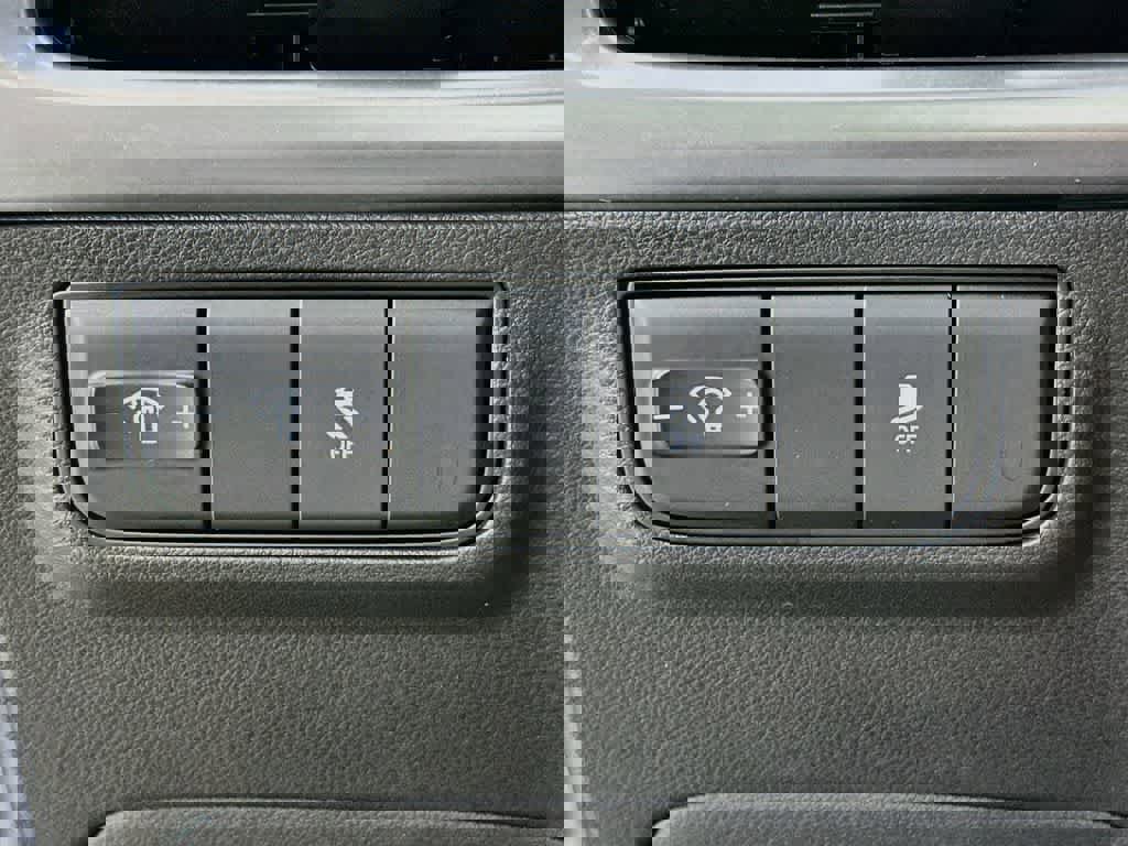 Used 2025 Hyundai Tucson SE FWD image 26