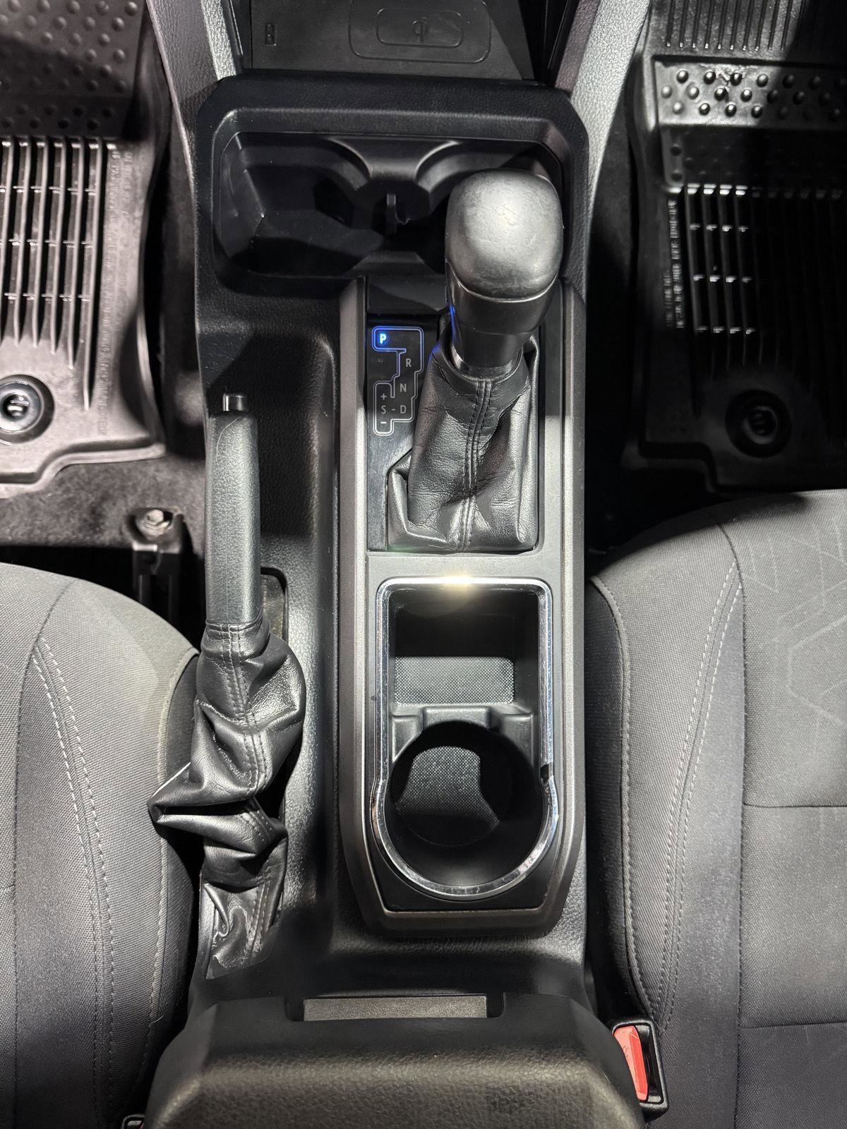 Used 2019 Toyota Tacoma TRD Sport AWD/4WD image 25