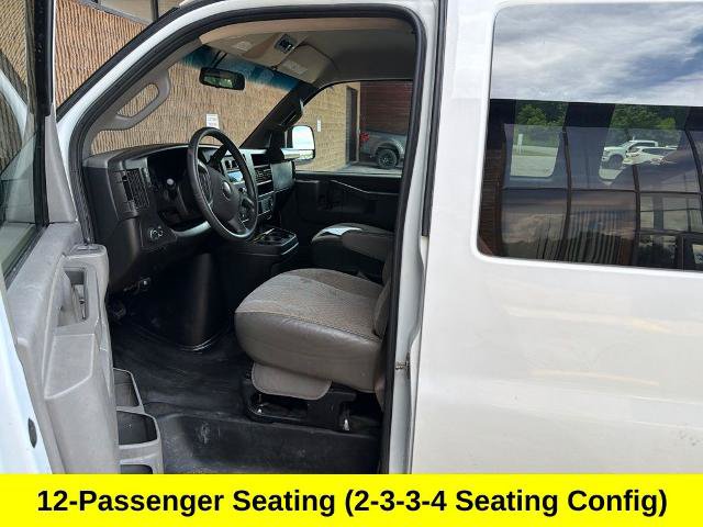 Used 2024 GMC Savana 3500 LS RWD image 8