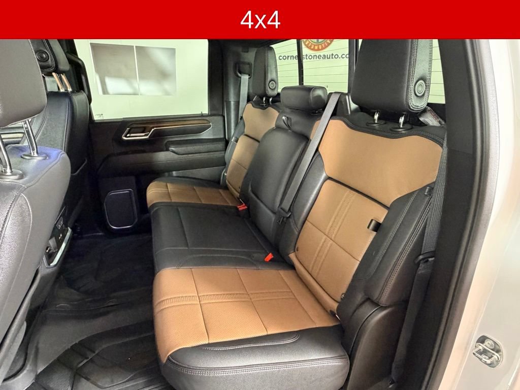 Used 2024 Chevrolet Silverado 3500 High Country w/ High Country Premium Package AWD/4WD image 17