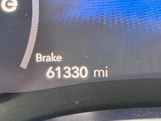 Used 2024 Chrysler Pacifica Limited image 25