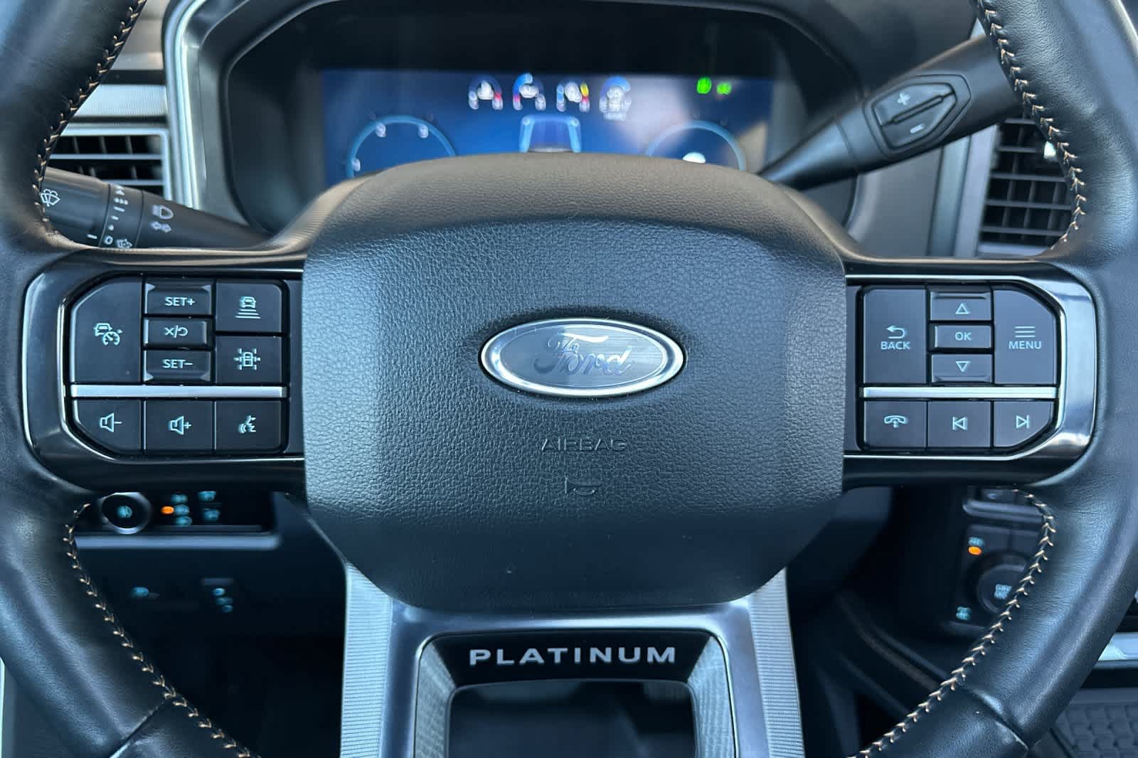 Certified 2024 Ford F350 Platinum AWD/4WD image 23