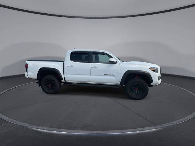 Used 2023 Toyota Tacoma TRD Pro AWD/4WD image 9