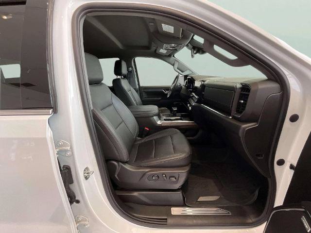 Used 2023 GMC Sierra 1500 SLT w/ SLT Premium Plus Package AWD/4WD image 22