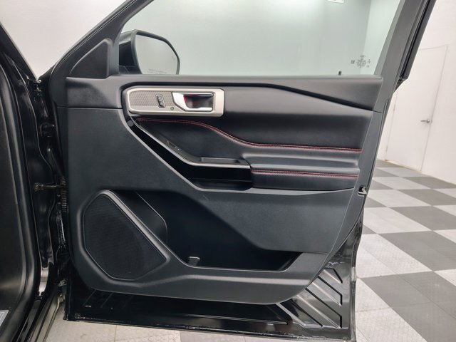 Certified 2022 Ford Explorer ST-Line AWD/4WD image 28