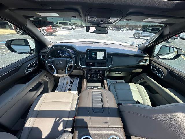 Used 2024 Chevrolet Tahoe Z71 w/ Luxury Package AWD/4WD image 5