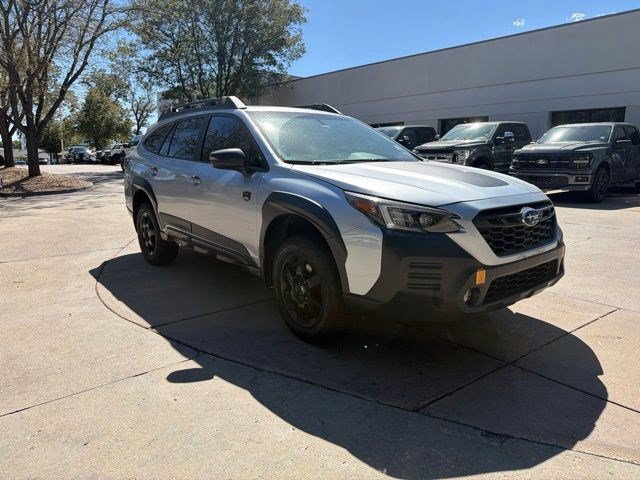 Used 2022 Subaru Outback Wilderness AWD/4WD image 10