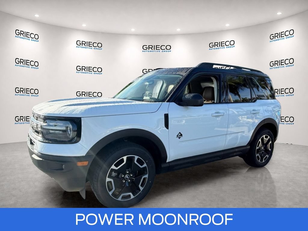 Certified 2021 Ford Bronco Sport Outer Banks w/ Outer Banks Package AWD/4WD image 3