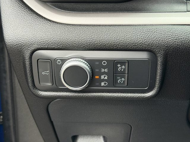 Certified 2022 Ford Explorer XLT RWD image 27