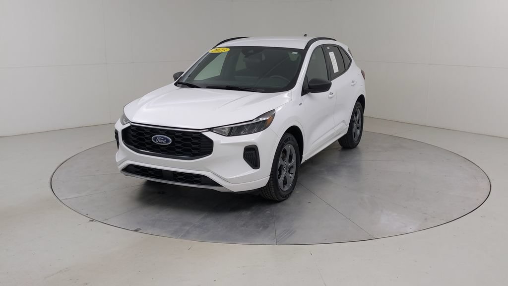 Certified 2023 Ford Escape ST-Line w/ Tech Pack #1 AWD/4WD image 20