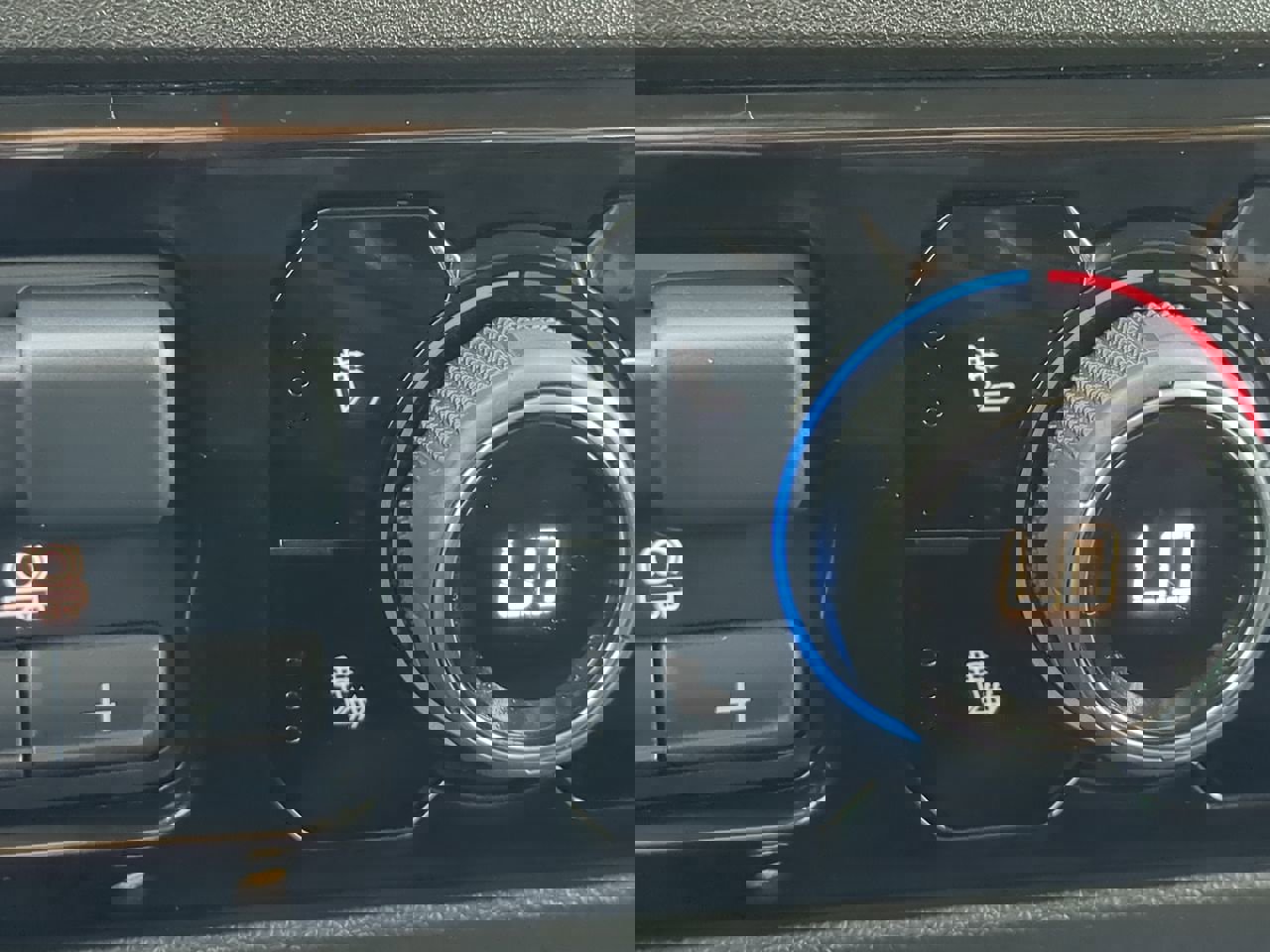 Used 2022 Chevrolet Silverado 1500 LT w/ Protection Package image 21