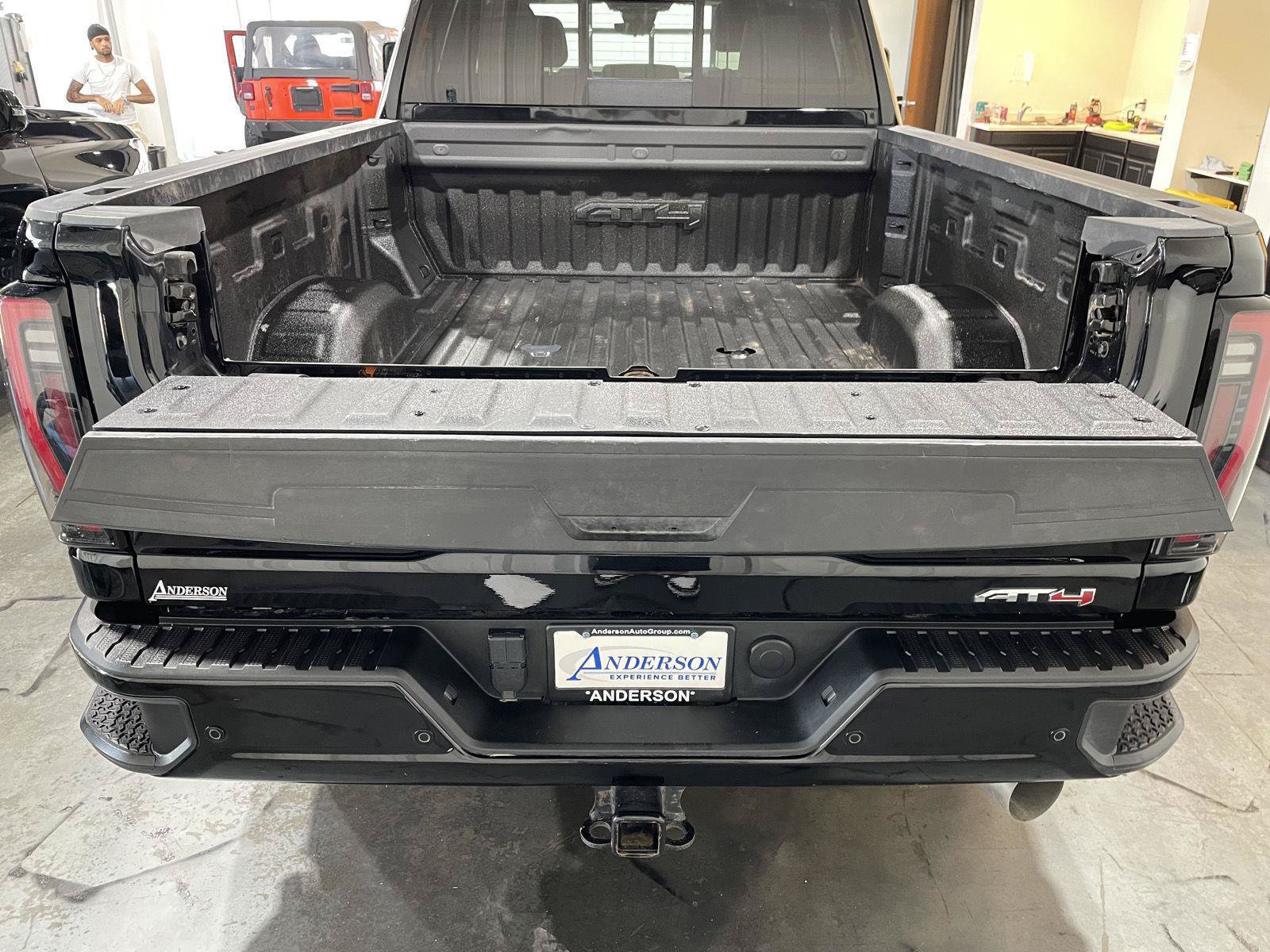 Used 2024 GMC Sierra 2500 AT4 w/ AT4 Premium Plus Package AWD/4WD image 47
