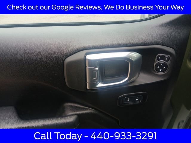 Used 2023 Jeep Wrangler Unlimited Rubicon w/ LED Lighting Group image 30