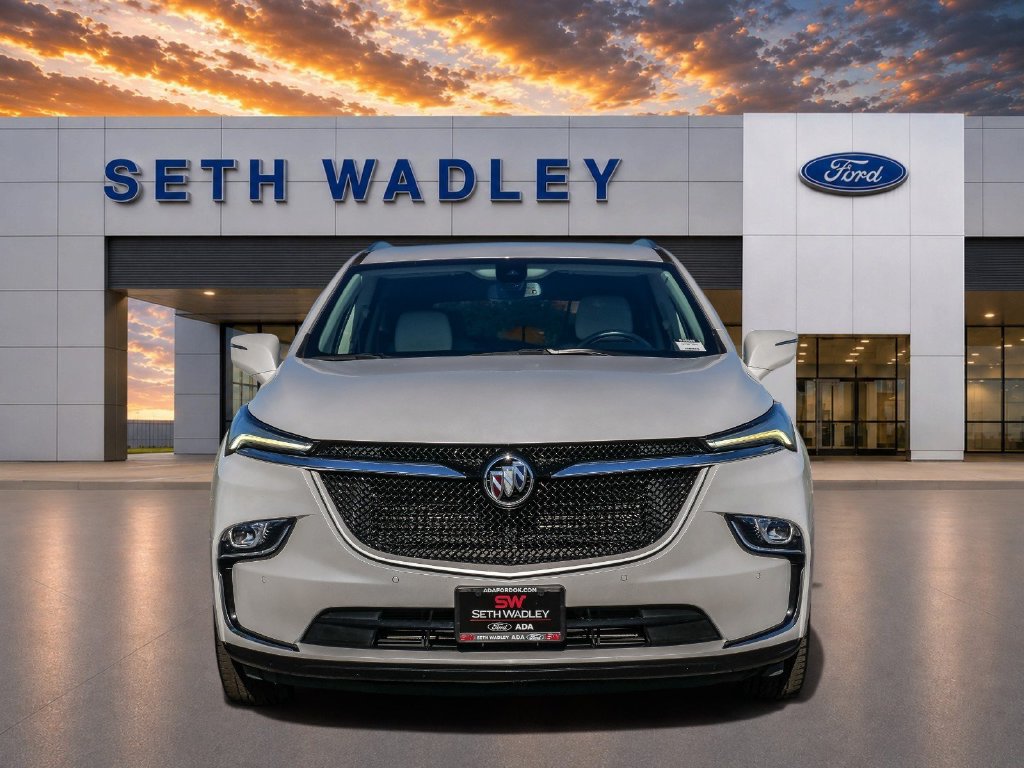 Used 2023 Buick Enclave Essence w/ Sport Touring Edition FWD image 2