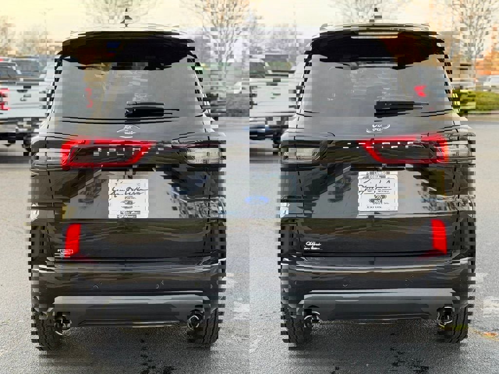 Certified 2023 Ford Escape ST-Line w/ Tech Pack #1 image 3