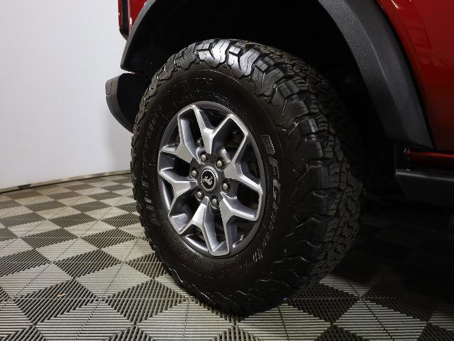 Certified 2025 Ford Bronco Badlands AWD/4WD image 38