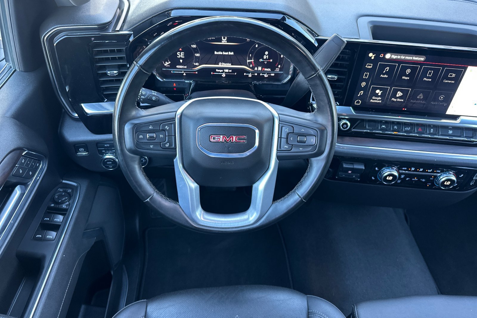 Used 2025 GMC Sierra 1500 SLT AWD/4WD image 13