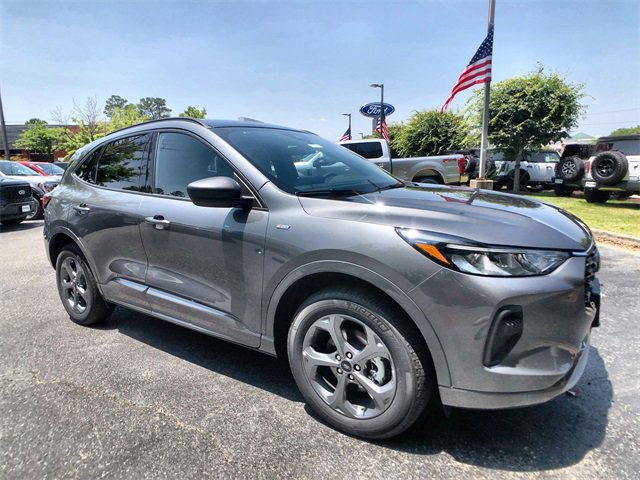 Certified 2023 Ford Escape ST-Line w/ Tech Pack #1 image 1