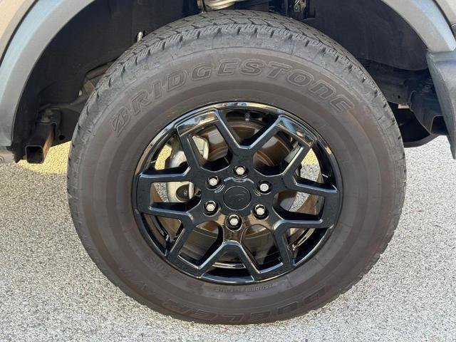 Certified 2025 Ford Bronco 2-Door AWD/4WD image 7