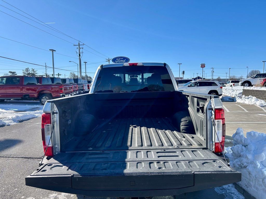 Certified 2018 Ford F350 XLT w/ XLT Premium Package image 16